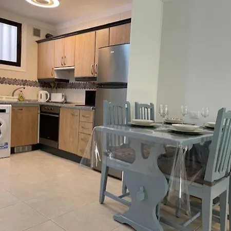 Parque Santiago 1- 2bed , Relax Garden Апартаменты
